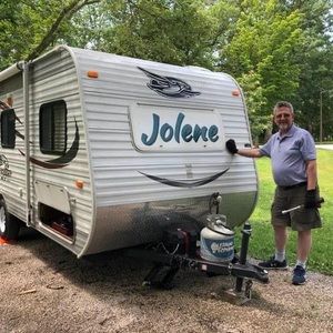 Meet your Posher, Wayne